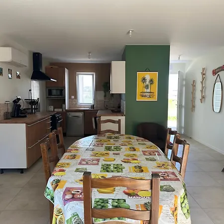 Maison Familiale Et Conviviale Proche Ocean Avec Terrain De Petanque בית נופש *