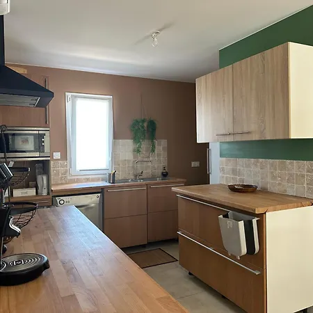 Dom wakacyjny Maison Familiale Et Conviviale Proche Ocean Avec Terrain De Petanque *