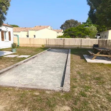 Maison Familiale Et Conviviale Proche Ocean Avec Terrain De Petanque